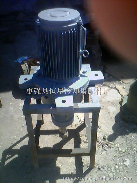 供应河北冷却塔减速机