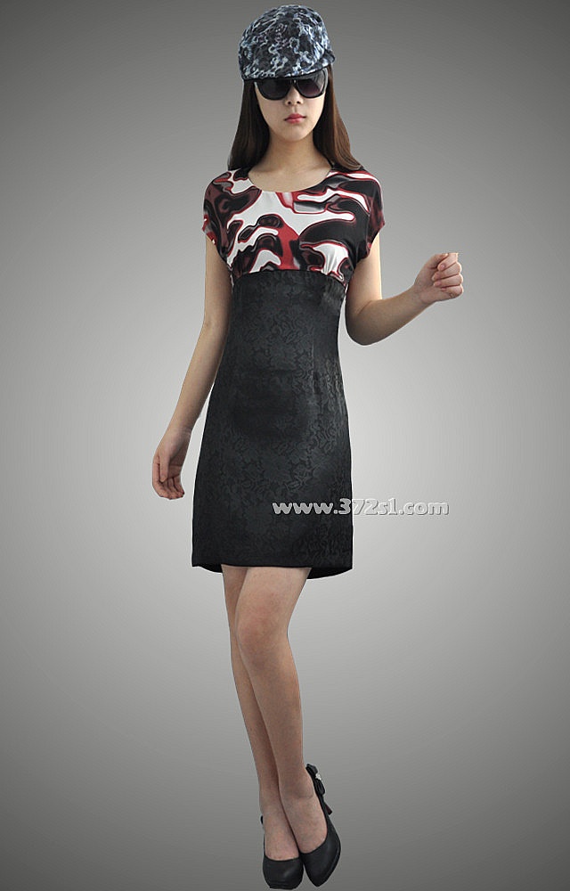 深圳流行服饰夏装新款提花拼接高腰显瘦修身气质连衣裙