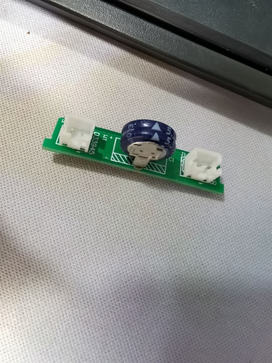 法拉电容自行车尾灯汽车灯专用法拉电容、超级电容器