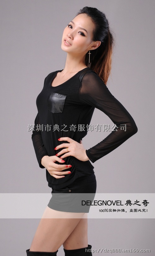 深圳流行服饰字母烫钻羊皮拼接口袋打底衫长袖T恤