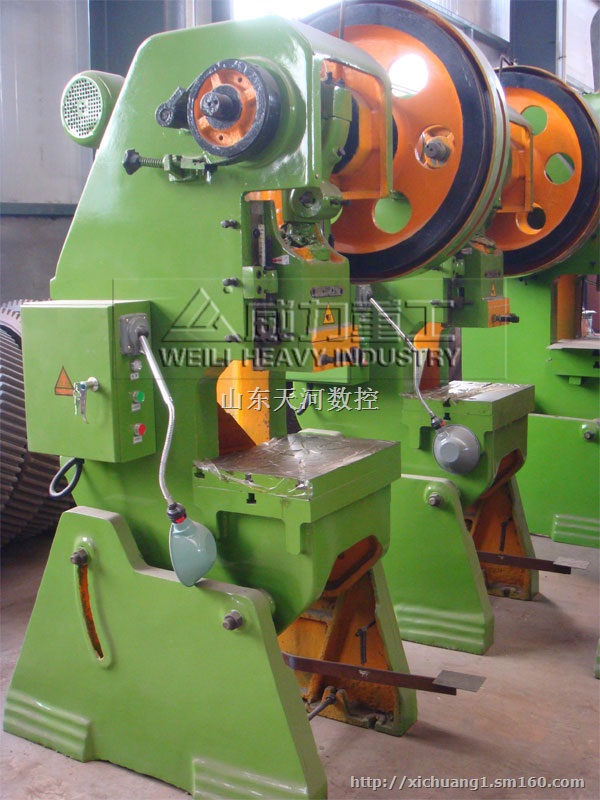 造成冲床模具带料的因素及如何防止模具带料