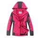 苏州女款玫红保暖时尚透气舒适冲锋衣