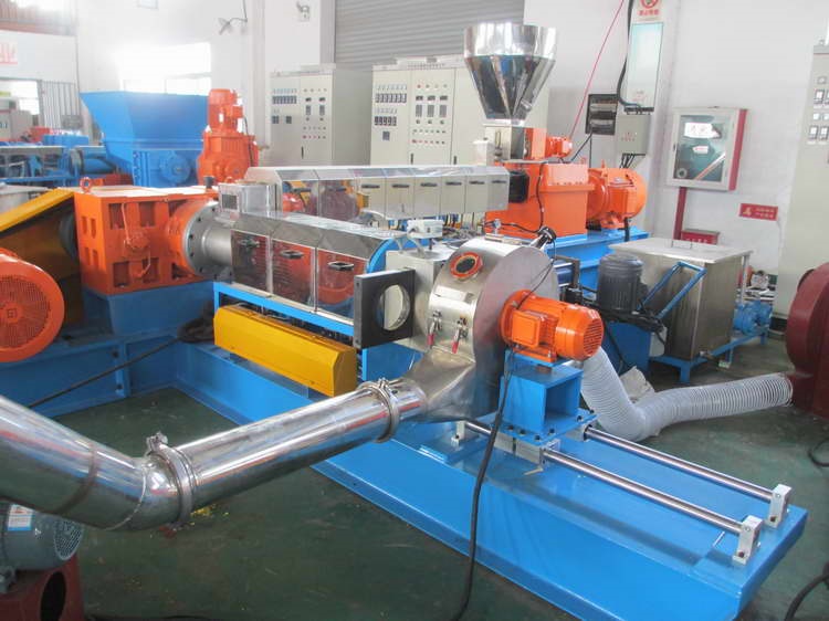 PVC电缆料造粒机 PVC造粒生产线