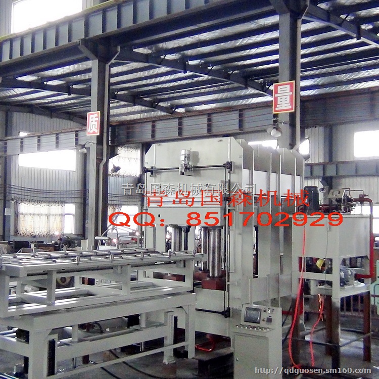 青岛国森制造各种铝、纸、玻璃钢蜂窝板热压机设备