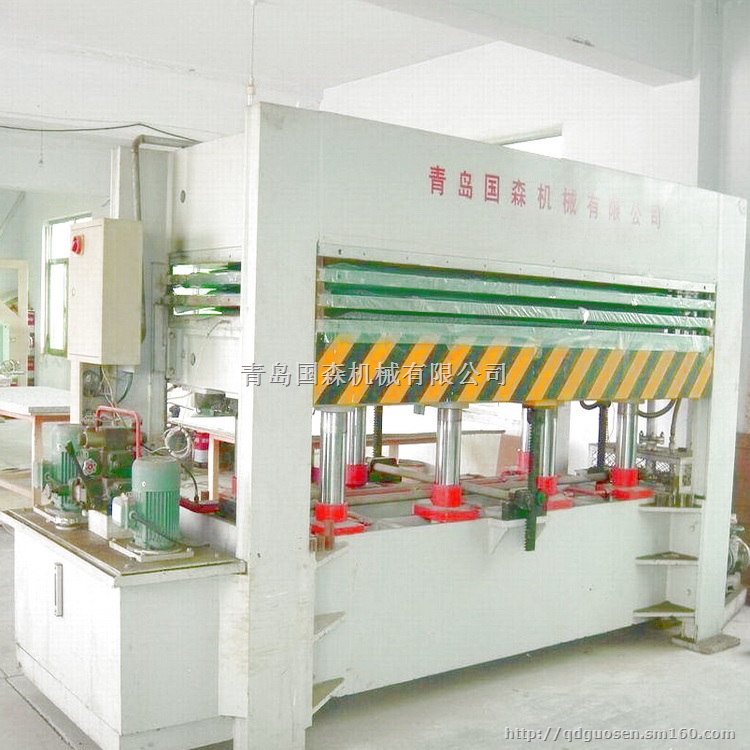 青岛国森制造精度高轻质复合材料复合板层压机设备