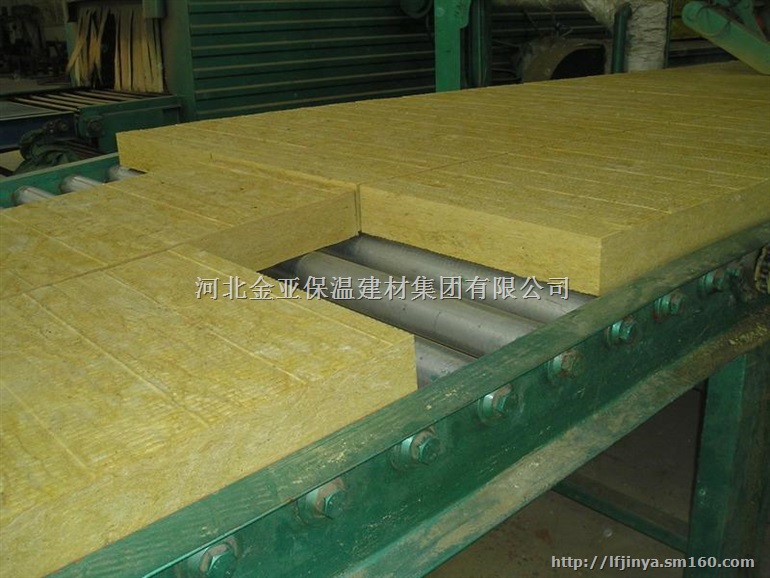 外墙憎水岩棉板单价批发