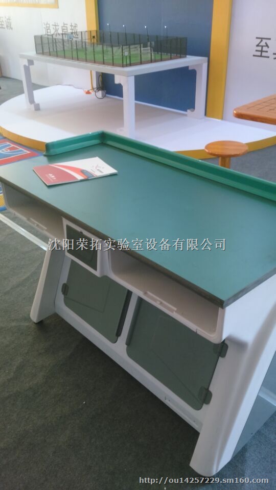 薄改高中实验室价格，生物实验室厂家，化学实验室尺寸