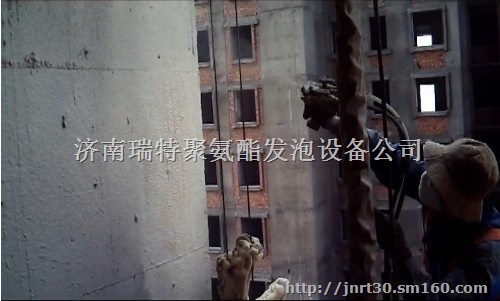 天津市给力外墙保温专用便携式聚氨酯喷涂机接地气