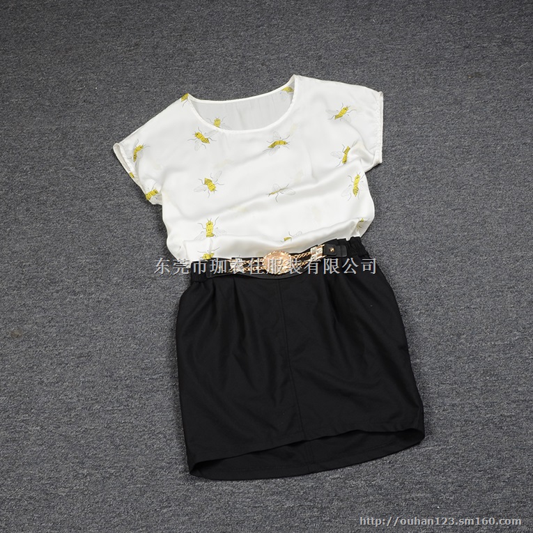 2015夏装新款气质优雅连衣裙韩版蜜蜂印花图案圆领