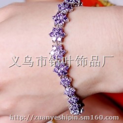 经典气质雪花水晶锆石手饰 七夕情人节礼物 璀璨奢华