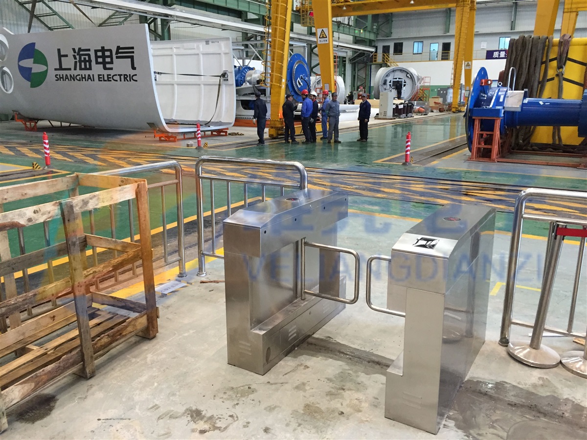 人脸门禁考勤摆闸，人脸识别摆闸安装调试