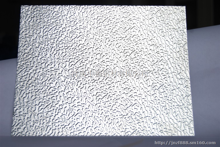 济南中福铝材大量生产花纹铝板