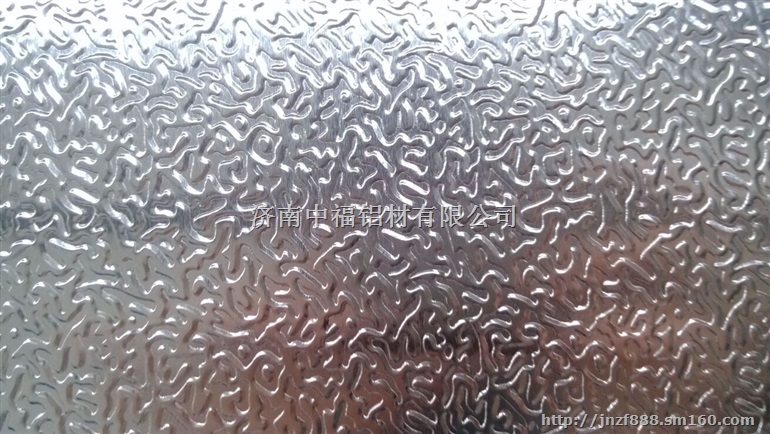 花纹铝板的价格是,有哪些类型