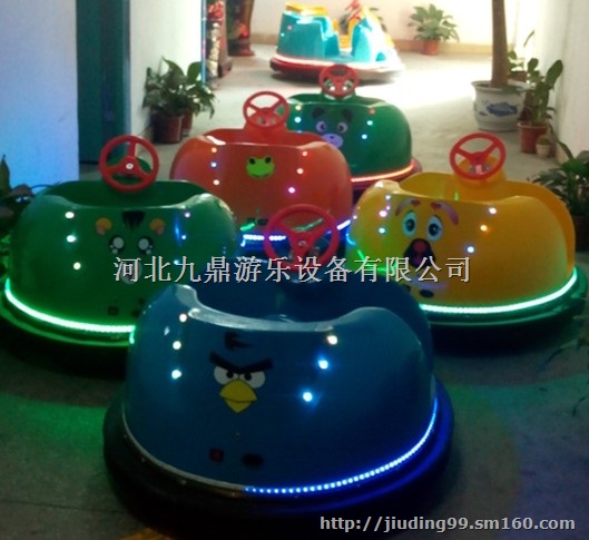 河北电动碰车，金刚侠站立行走车厂家，儿童秋千鱼厂家