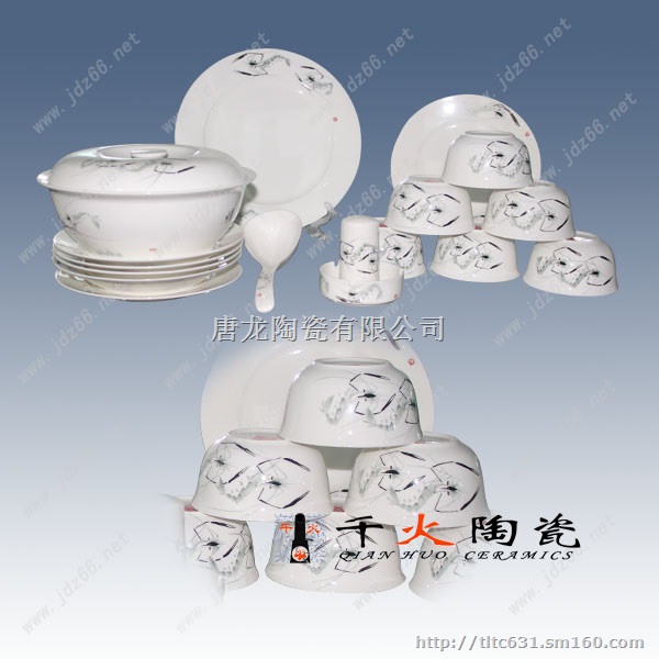 酒店专用摆台餐具定制 酒具专用摆台餐具加字