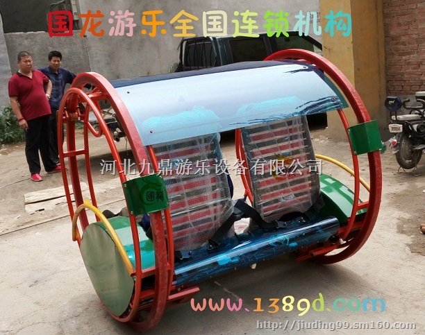 邯郸鲨鱼充气城，旋转秋千鱼,飞碟碰碰车,机器人蹬车