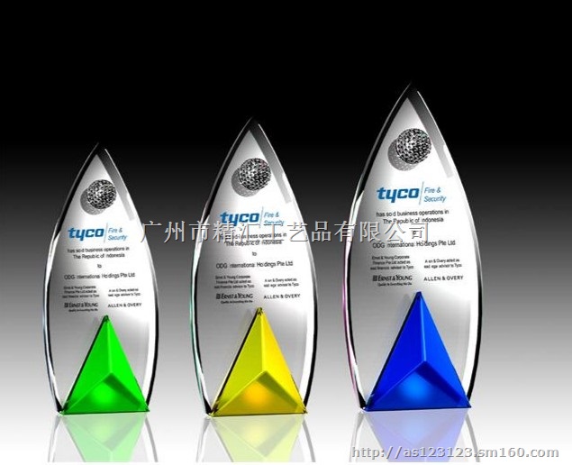 珠海优秀员工奖杯定制，公司年会奖杯定制，水晶奖杯