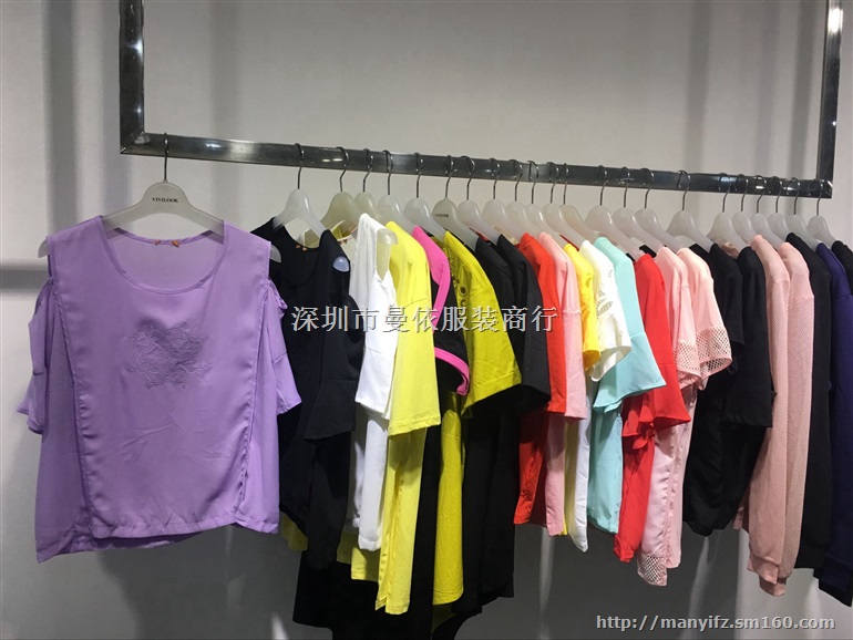 大量夏装短袖女士T恤尾货年前特价批发