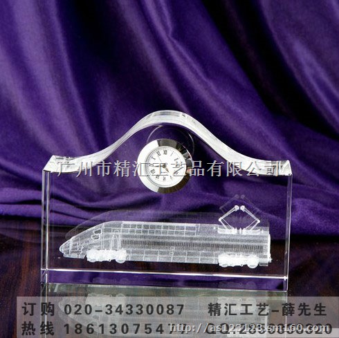 战友聚会内雕纪念品，水晶摆件礼品定制，周年聚会礼品