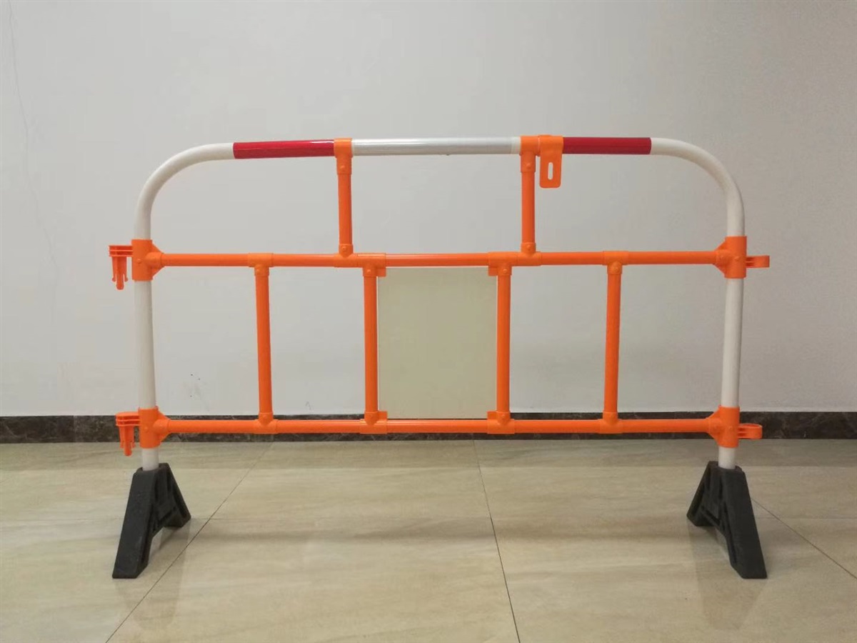 电梯维护安全栏