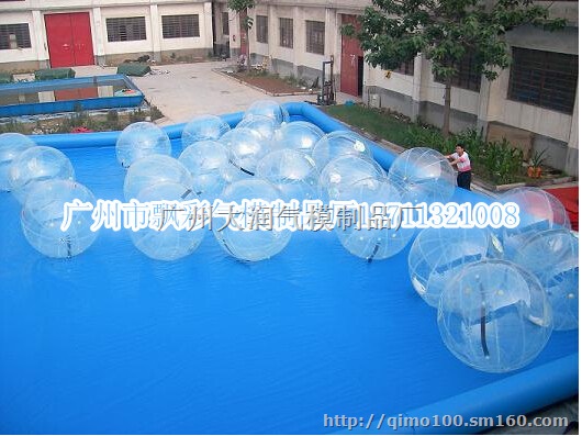 充气水上跳床玩具定做广州飘彩气模厂制作各种儿童城堡