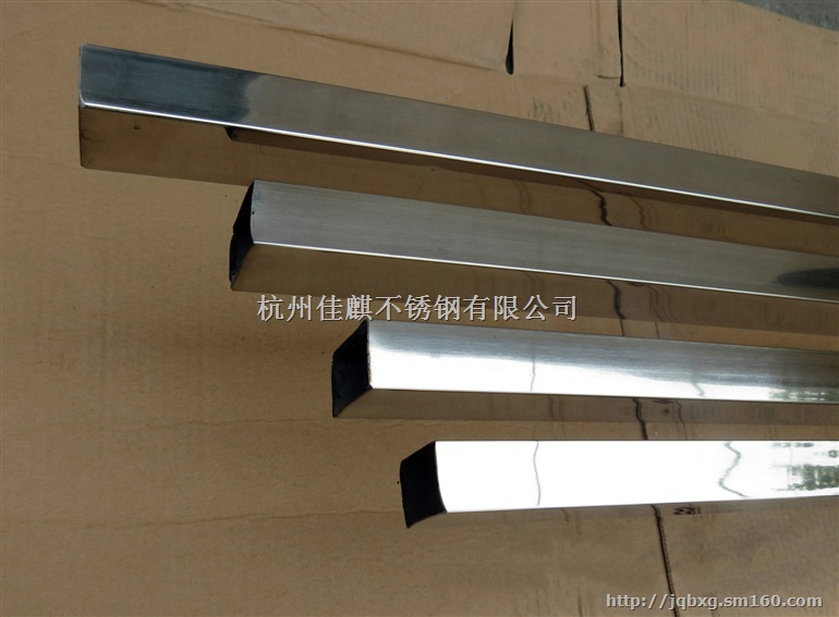 不锈钢方管与方通有什么区别