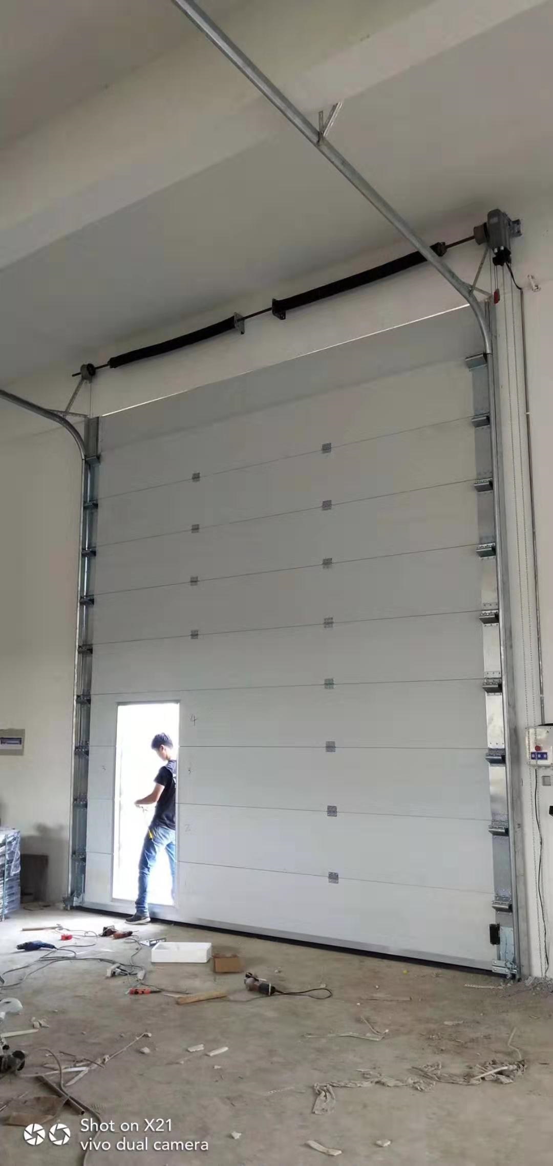 武汉工业提升门、武汉工业滑升门，武汉工业快速门