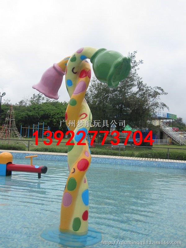 贵州苹果淋水房水上乐园戏水小品设备戏水小品系列
