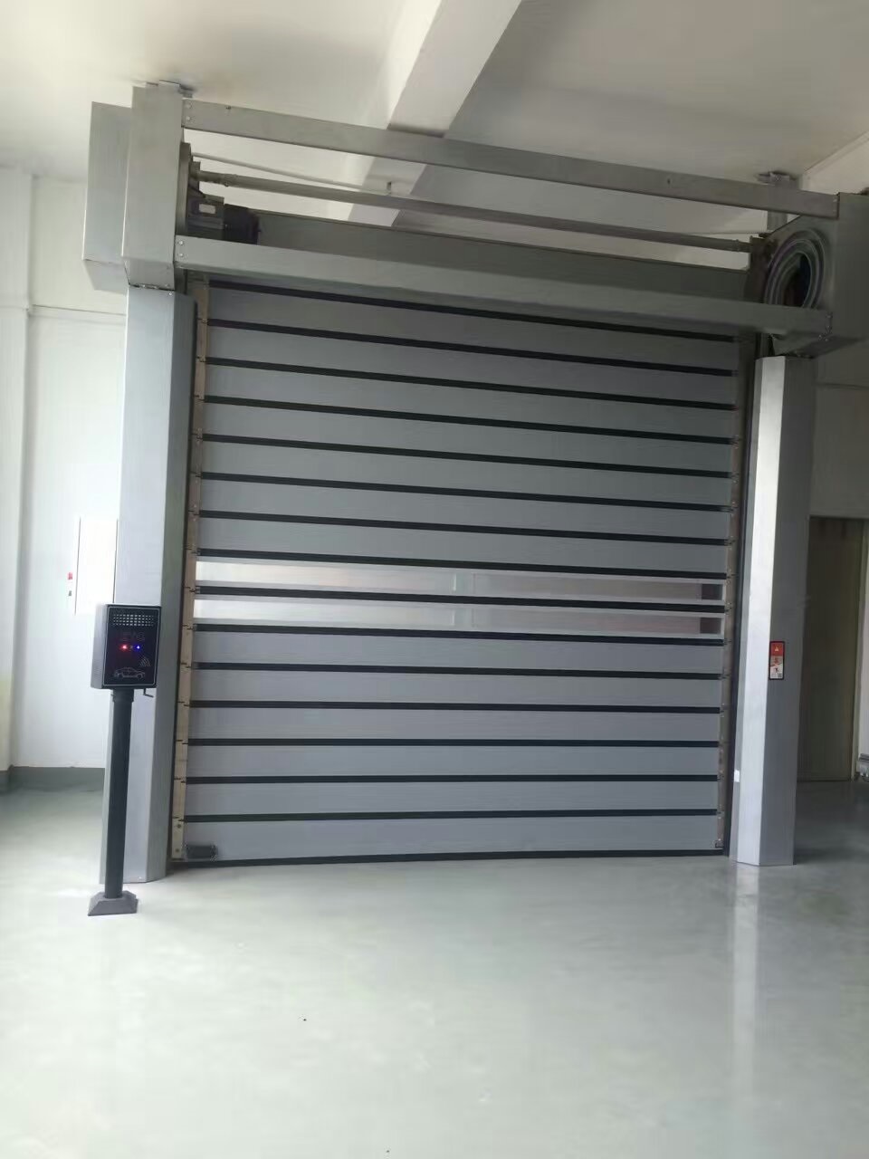 黄冈 快卷门 高速起闭 隔音 防异味