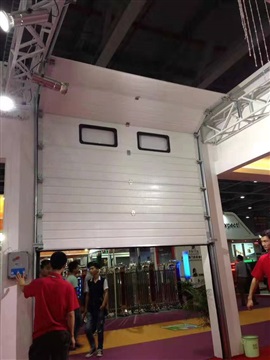 青海平安 工业提升门加工 滑升门批发价