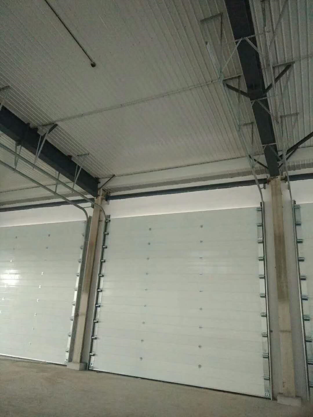 西宁 工业提升门定做 滑升门制造厂