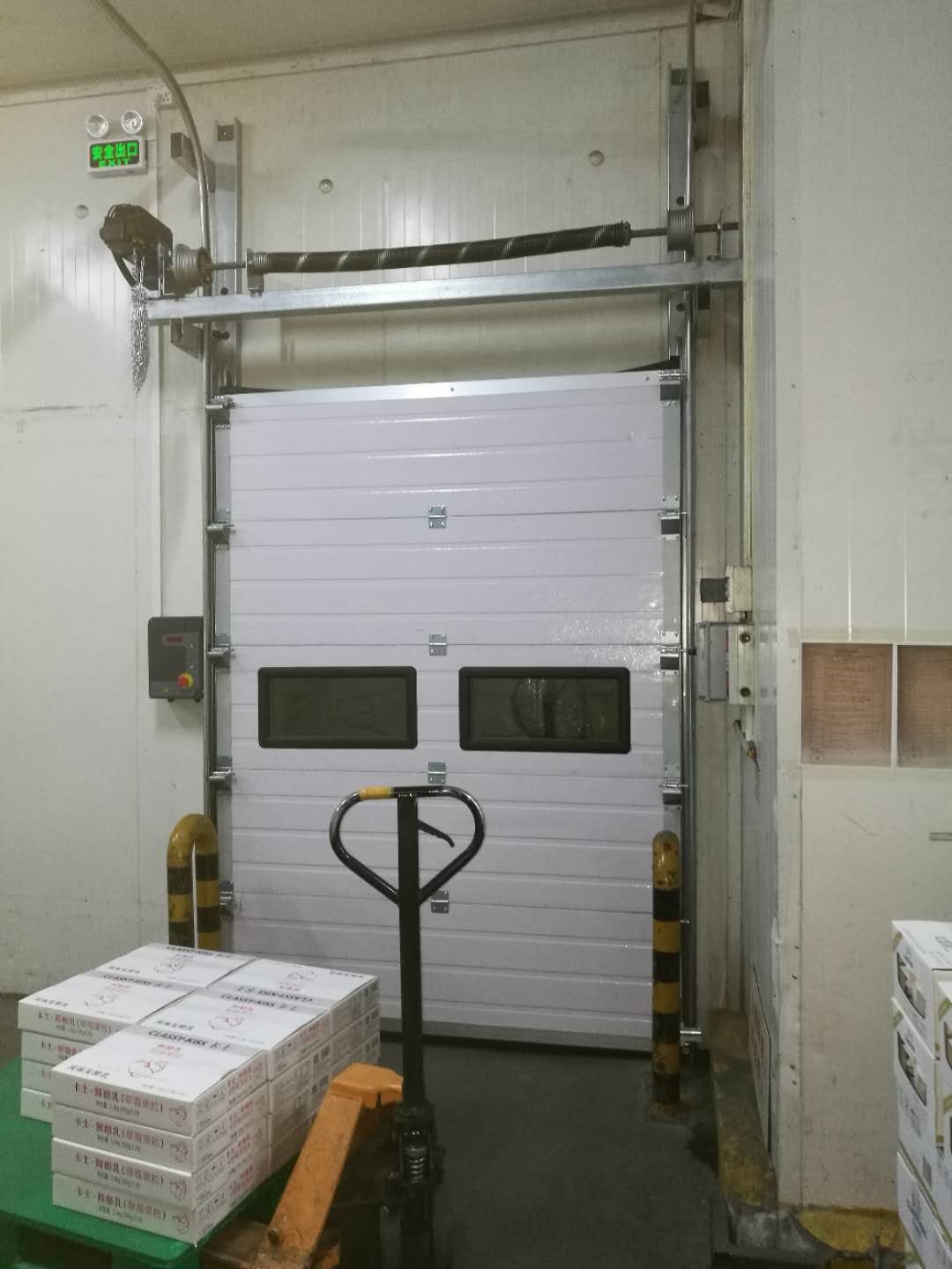 中卫 工业提升门直销 滑升门批发