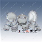 供应手绘陶瓷餐具套装批发优惠