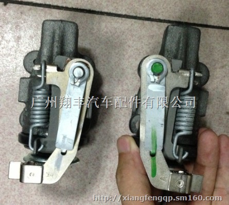 丰田中巴考斯特3RZ分电器多少钱 中巴刹车分泵哪里