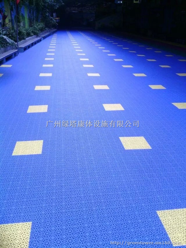 厂家直供LTDKLH篮球场地等专用悬浮拼装运动地板