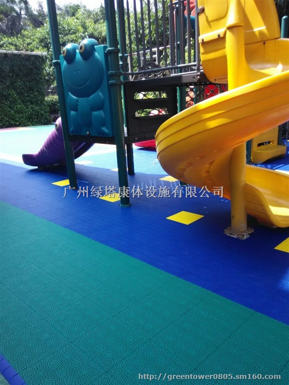 厂家直供LTDKLH篮球场地等专用悬浮拼装运动地板
