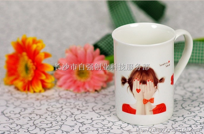 美尔印数码彩印机厂家火爆热销中