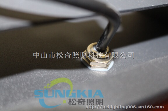 新款led高效节能投光灯100w投光灯 质保三年