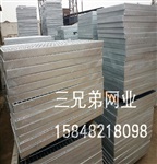 包头镀锌钢格板，沟盖板，防滑板，踏步板，钢格栅板