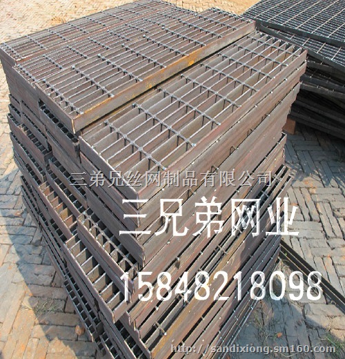 包头镀锌钢格板/临河防滑踏步钢格板/乌审旗格栅网格