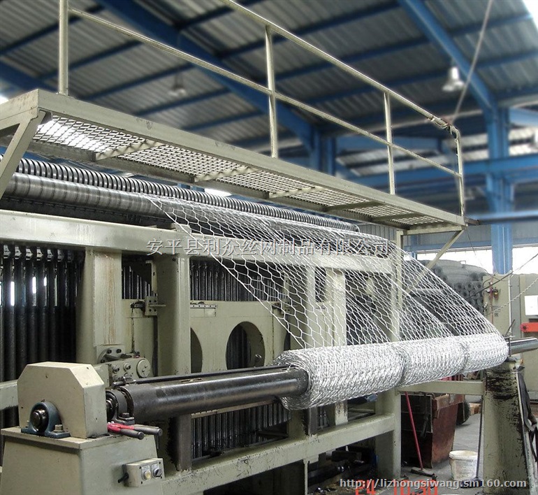 1012正孔绿格网箱生态绿格网挡墙  利众