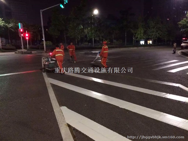 马路划线施工,广西桂林车库划车位线