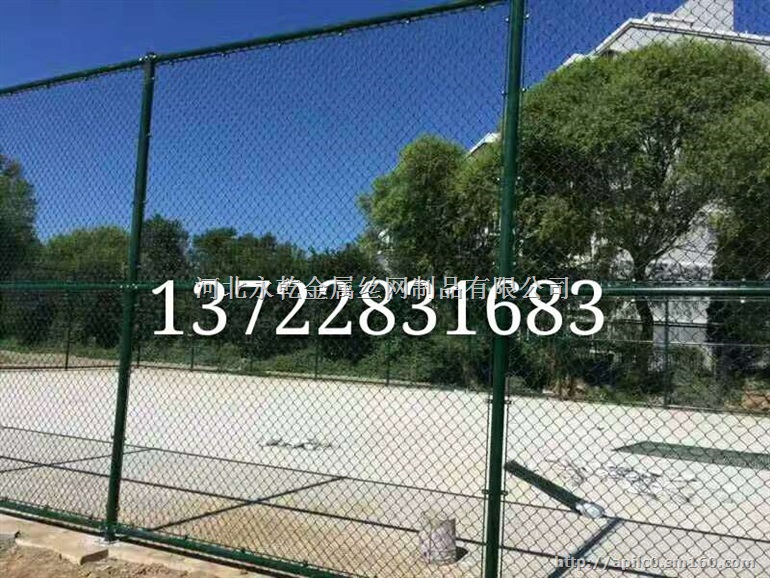 专业生产安装体育场围网、勾花网护栏、高速公路护栏网