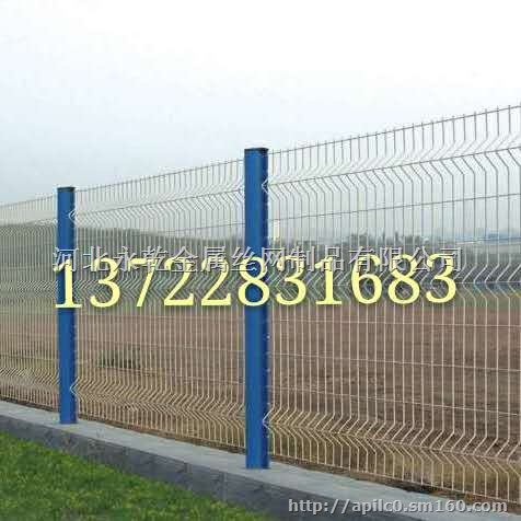 专业生产安装体育场围网、勾花网护栏、高速公路护栏网