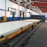 青岛国森生产冷藏车厢板热压机 厢式货车厢体板压机