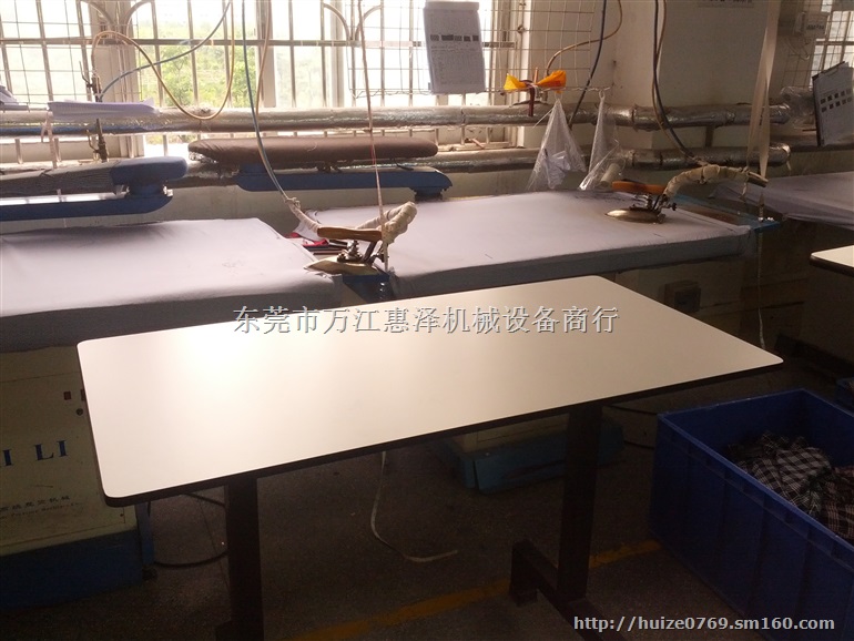供应湖北福建安徽服装组合式美耐板裁床2130mm宽