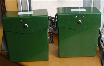 展翔HC-1型磁石电话机