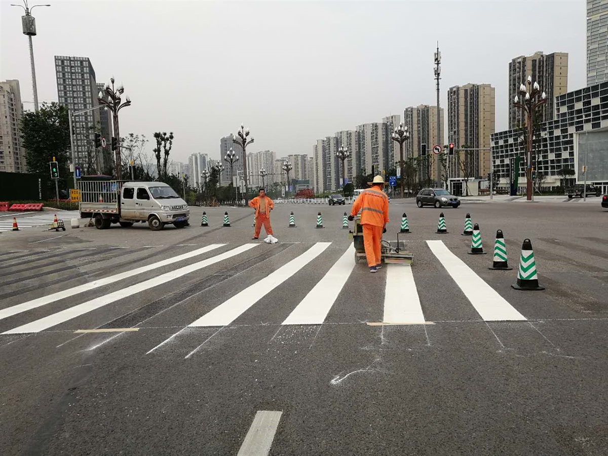 重庆路划线漆,重庆热熔划线,重庆冷涂划线