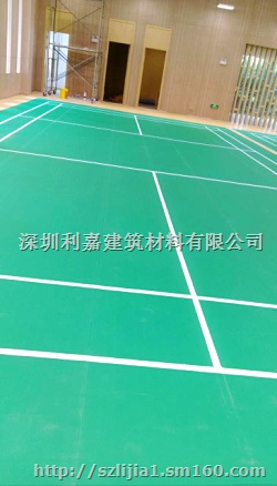 羽毛球馆用荔枝纹胶地板好吗,耐不耐磨是pvc材质吗