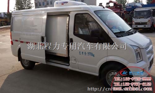 国五东风小康蓝牌面包冷藏车图片展示